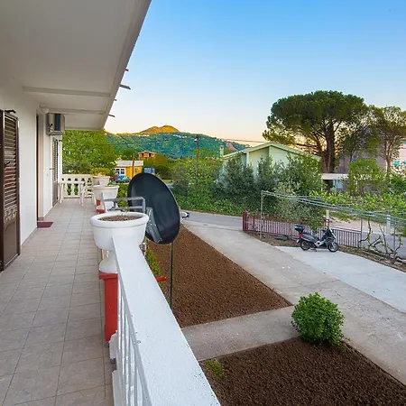 Appartamento Beluga Budua
